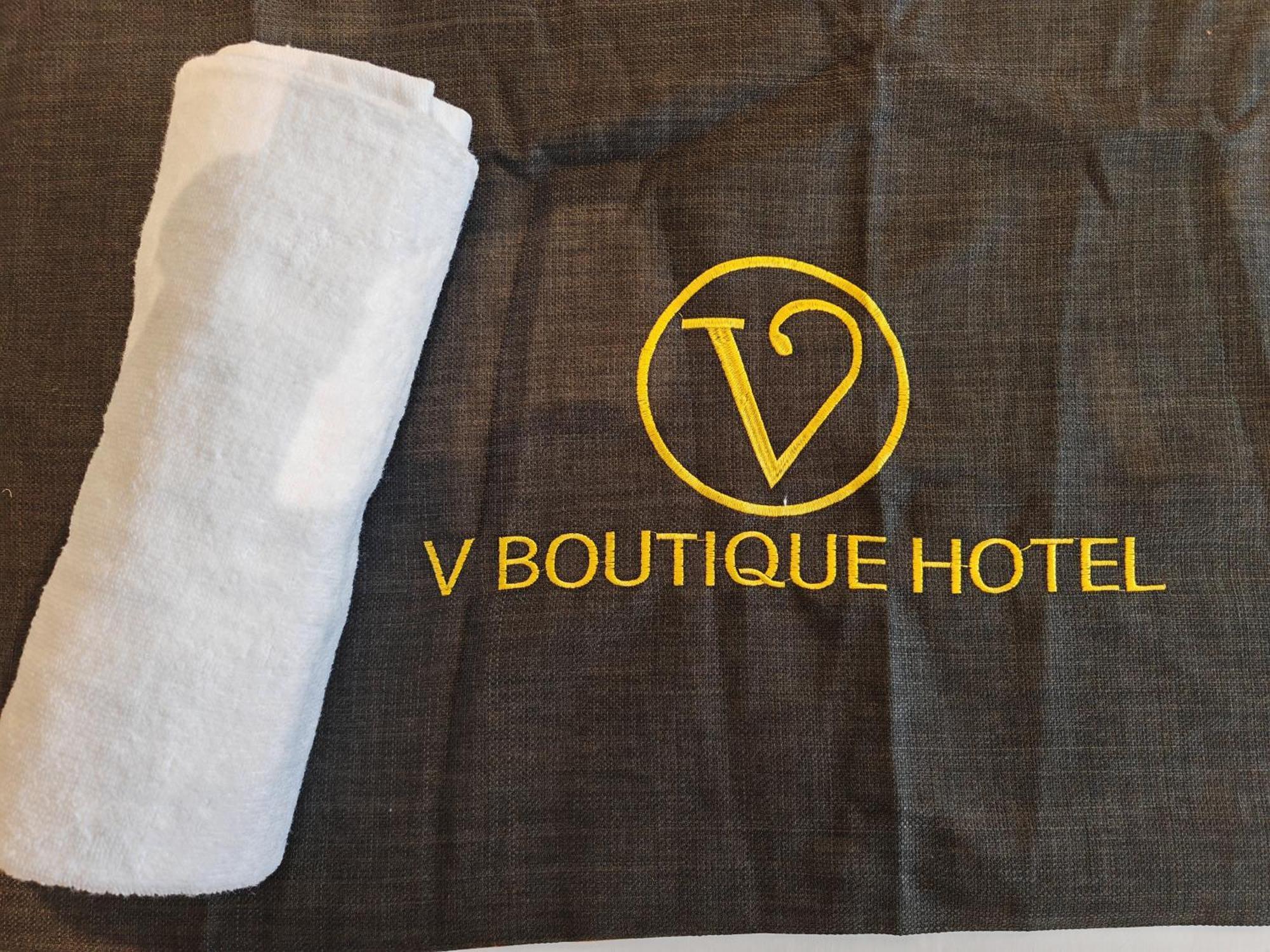V Boutique Hotel سِريمبان المظهر الخارجي الصورة